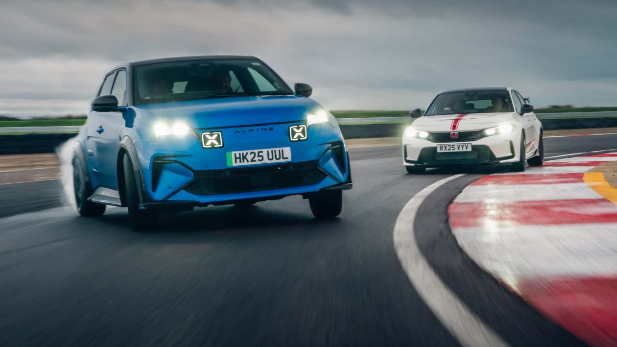 Honda Civic Type R v Alpine A290: best of electric battles